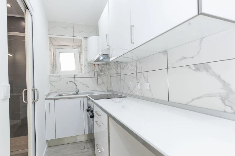 Moradia T1 para Venda em Aveiras de Baixo Foto 2