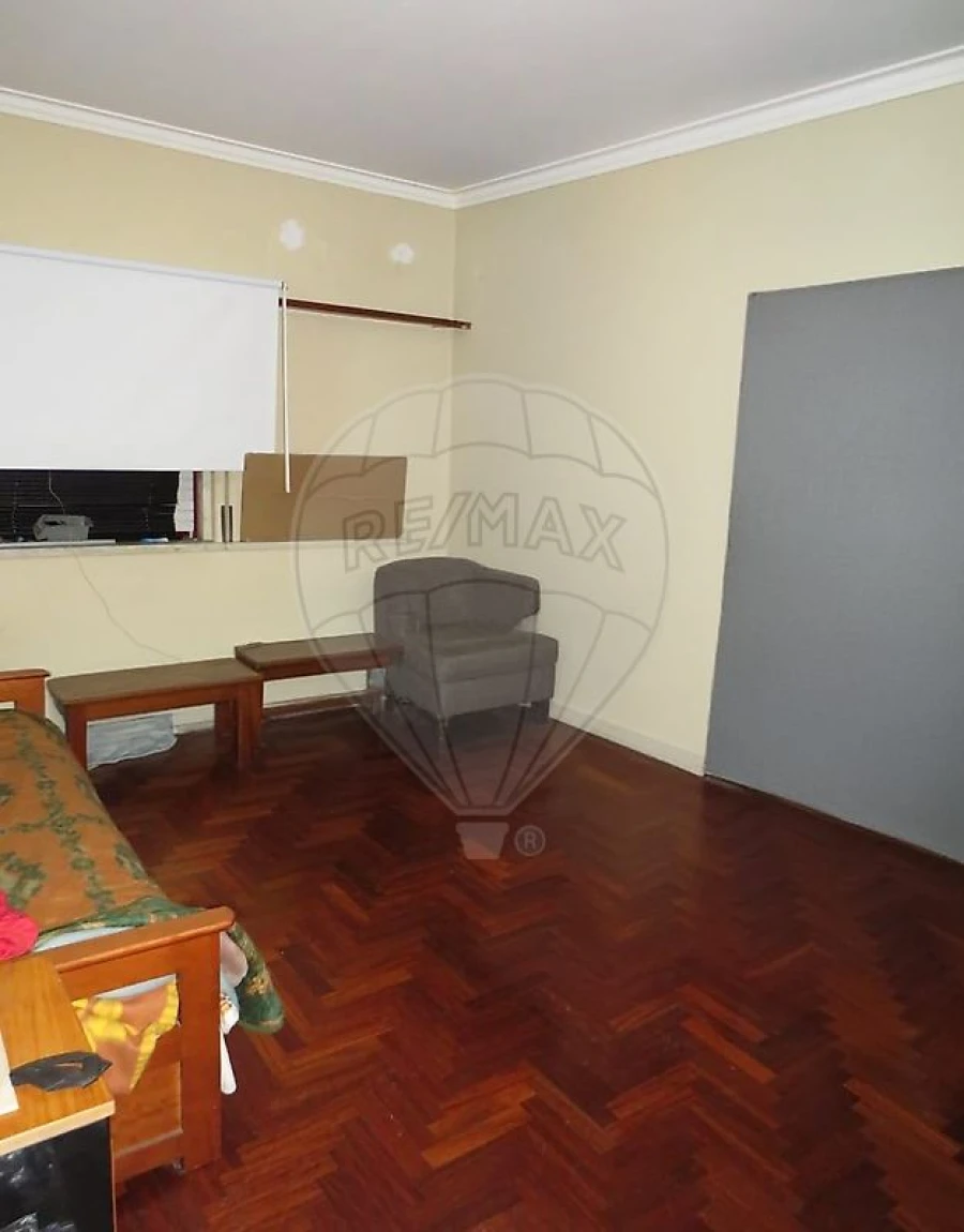 Apartamento T2 para Venda em Póvoa de Santa Iria e Forte da Casa Foto 7