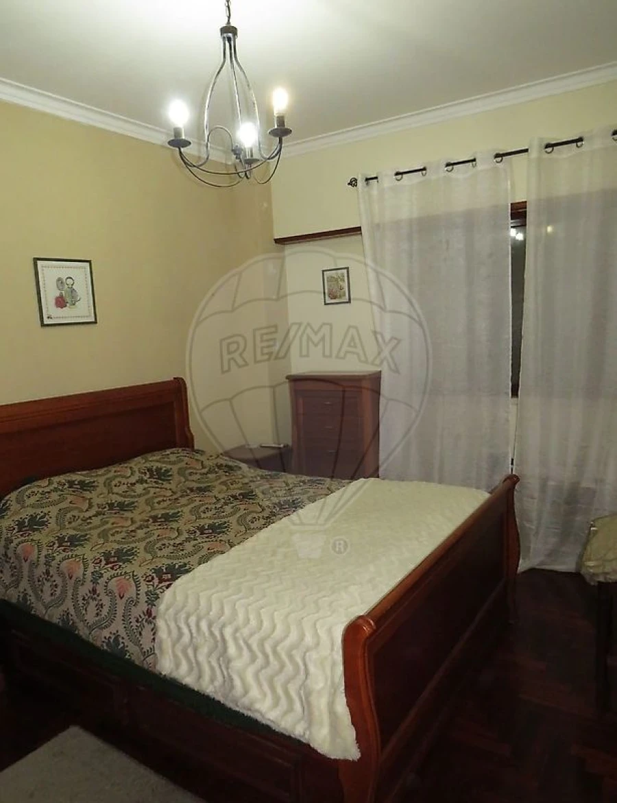 Apartamento T2 para Venda em Póvoa de Santa Iria e Forte da Casa Foto 6