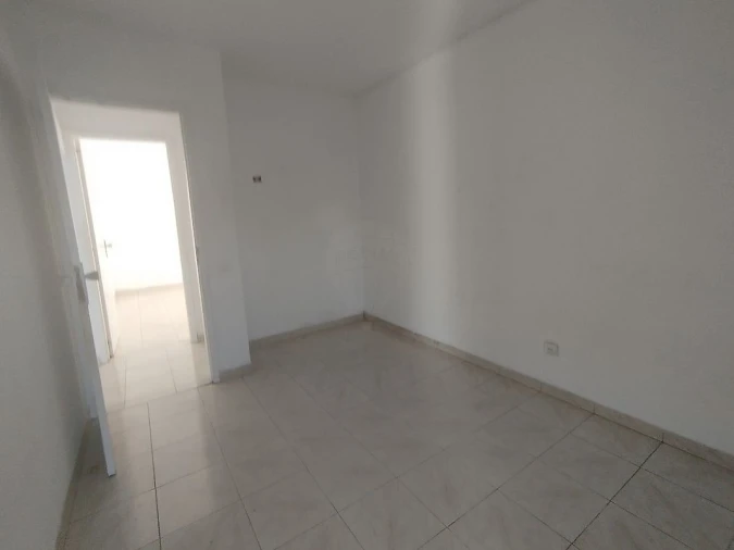 Apartamento T2 para Venda em Corroios Foto 7