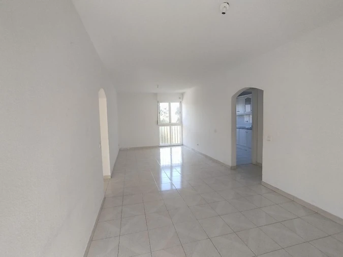 Apartamento T2 para Venda em Corroios Foto 1