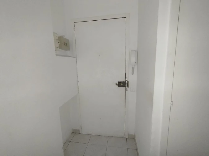 Apartamento T2 para Venda em Corroios Foto 3