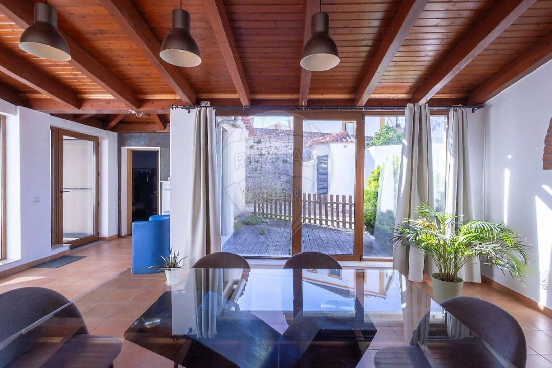 Moradia T3 para Venda em Salir de Matos Foto 9