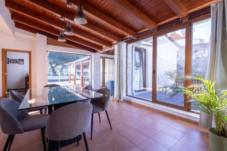 Moradia T3 para Venda em Salir de Matos Foto 8