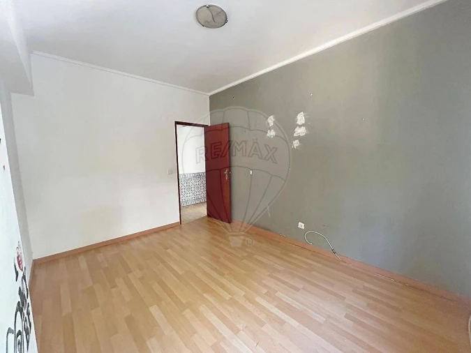 Apartamento T3 para Venda em Seixal, Arrentela e Aldeia de Paio Pires Foto 10