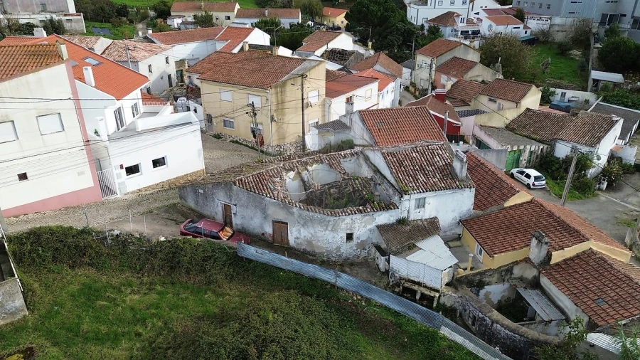 Moradia T3 para Venda em Sobral de Monte Agraço Foto 4