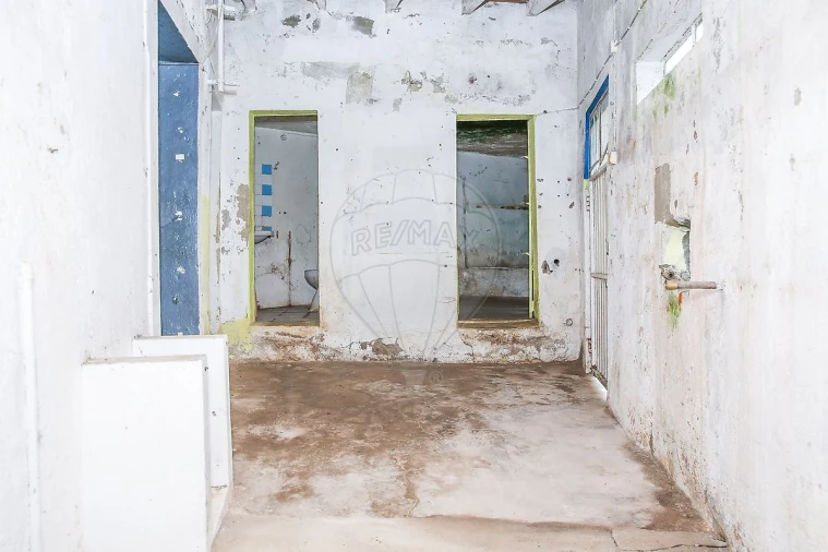 Moradia T2 para Venda em Santo Quintino Foto 20