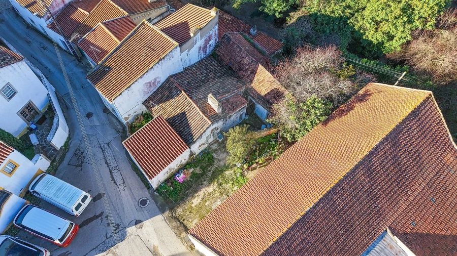 Moradia T2 para Venda em Dois Portos e Runa Foto 4