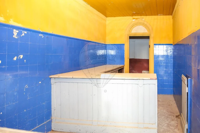 Prédio para Venda em Azambuja Foto 27