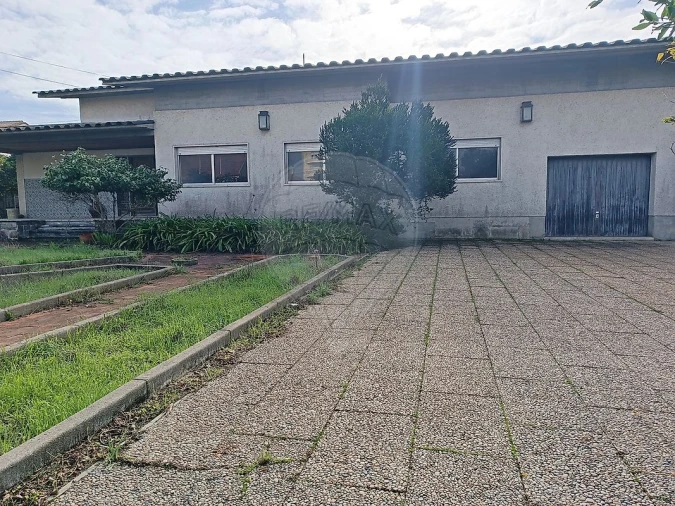 Moradia T3 para Venda em Samora Correia