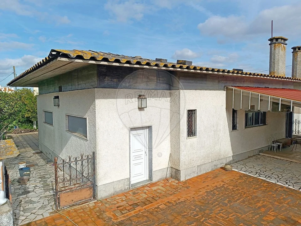 Moradia T3 para Venda em Samora Correia Foto 7