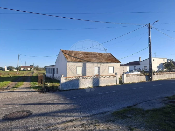 Moradia T2 para Venda em Glória do Ribatejo e Granho Foto 5