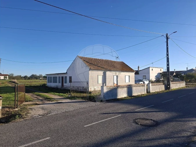 Moradia T2 para Venda em Glória do Ribatejo e Granho Foto 10