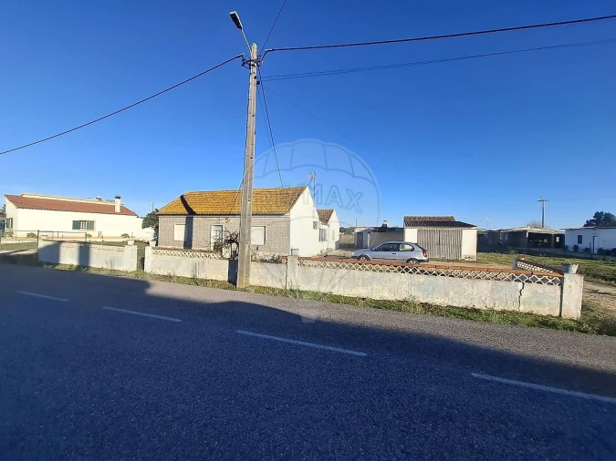 Moradia T2 para Venda em Glória do Ribatejo e Granho Foto 4