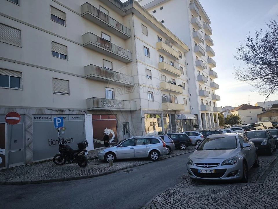 Apartamento T2 para Venda em Rio Maior Foto 18