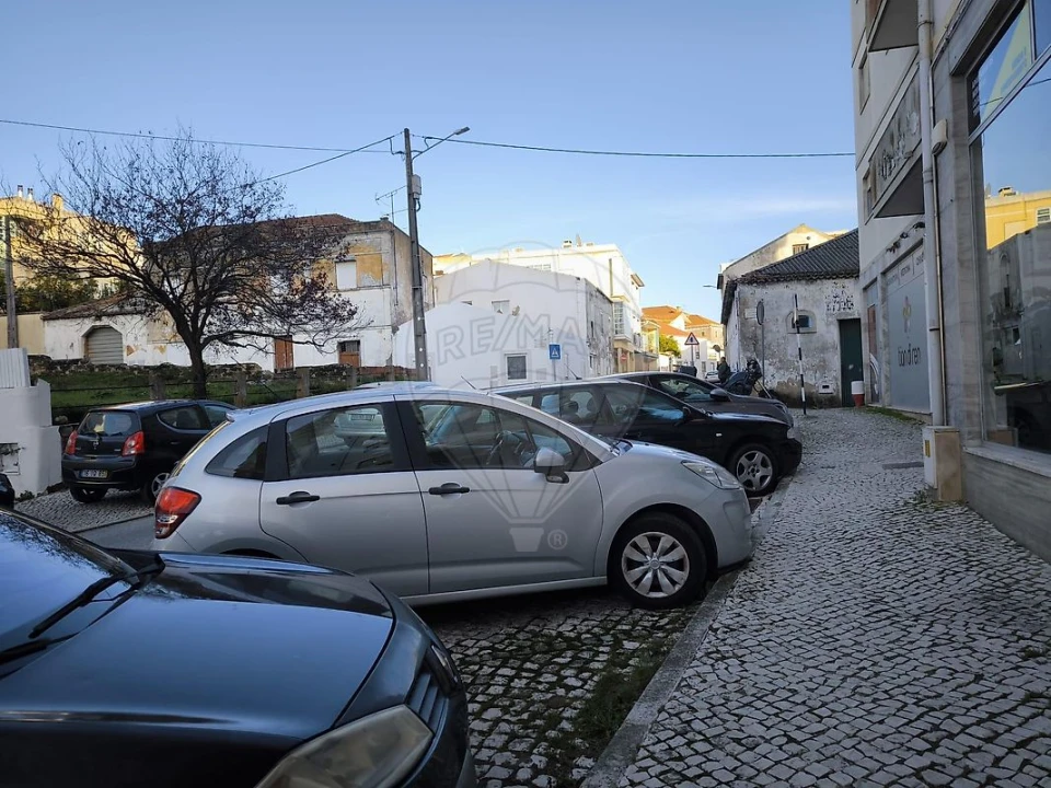Apartamento T2 para Venda em Rio Maior Foto 13