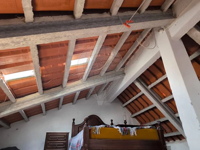 Apartamento T2 para Venda em Nazare Foto 6