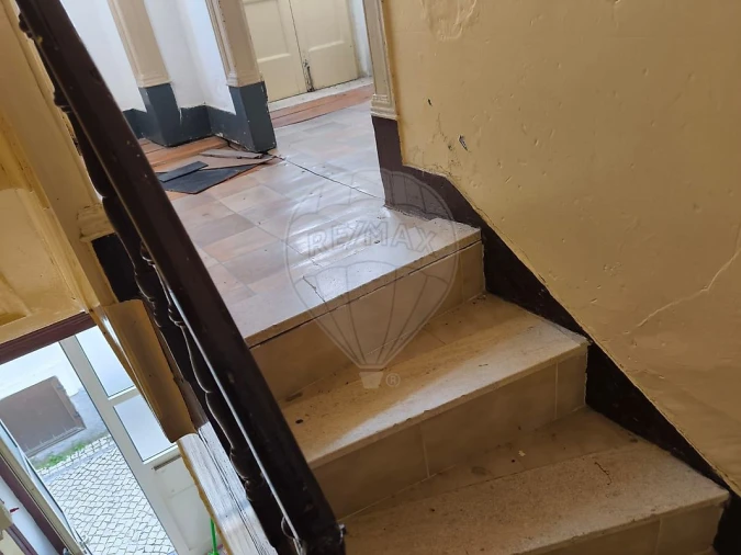 Apartamento T2 para Venda em Nazare Foto 19