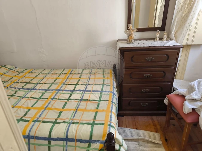 Apartamento T2 para Venda em Nazare Foto 9