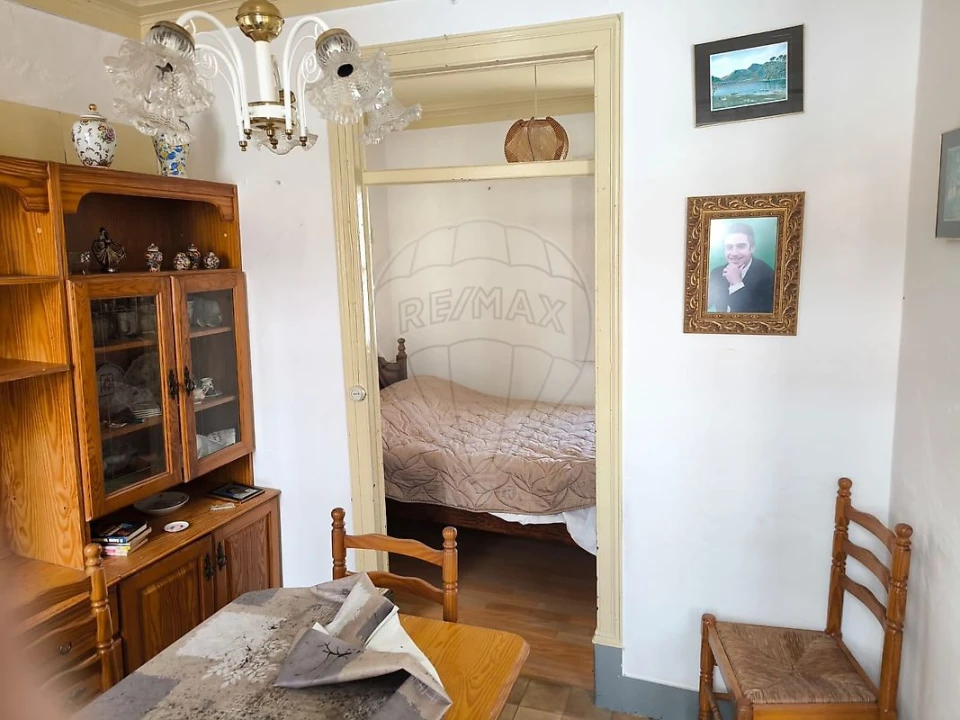 Apartamento T2 para Venda em Nazare Foto 16