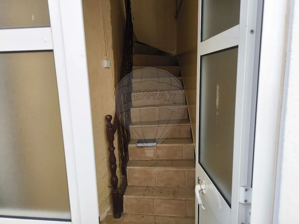 Apartamento T2 para Venda em Nazare Foto 21