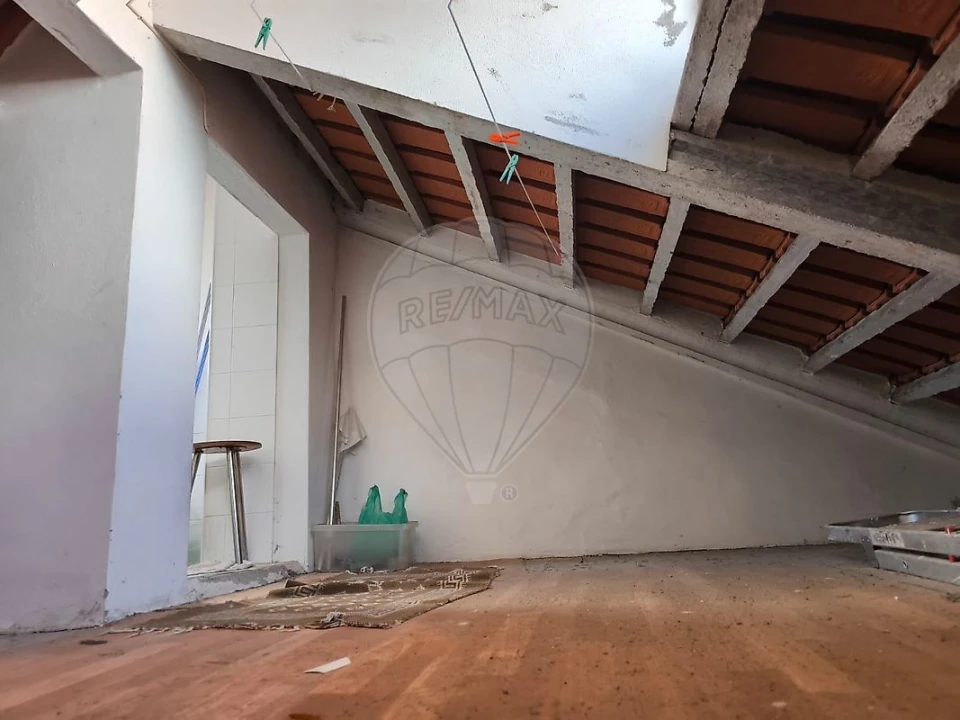 Apartamento T2 para Venda em Nazare Foto 2