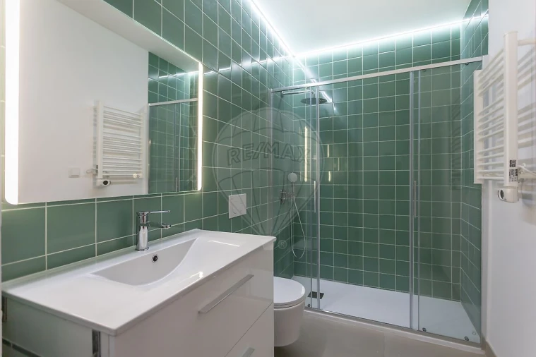 Apartamento T1 para Venda em Barreiro e Lavradio Foto 12