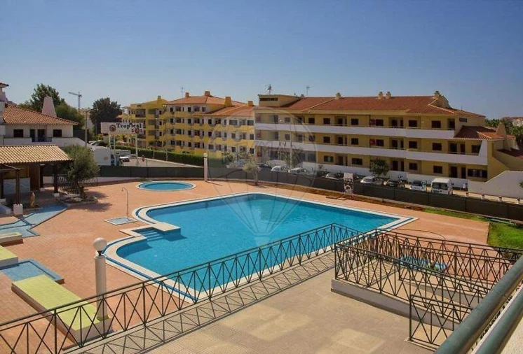 Apartamento T1 para Venda em Albufeira e Olhos de Água Foto 1