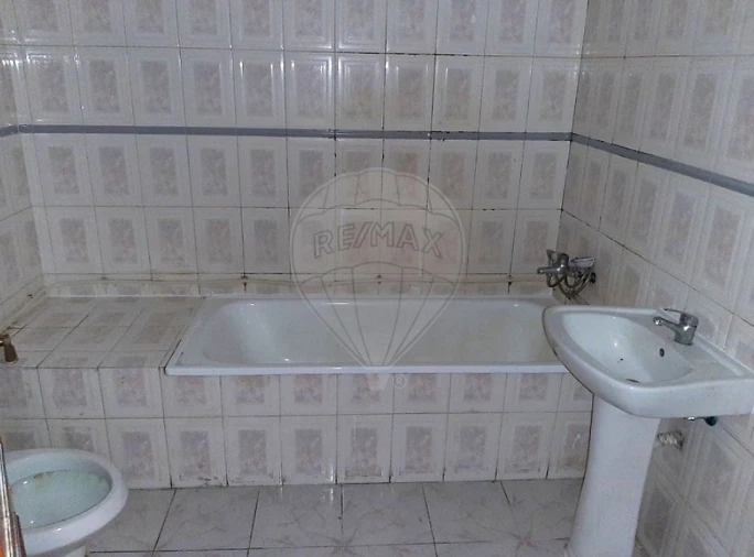 Apartamento T3 para Venda em Algueirão-Mem Martins Foto 9