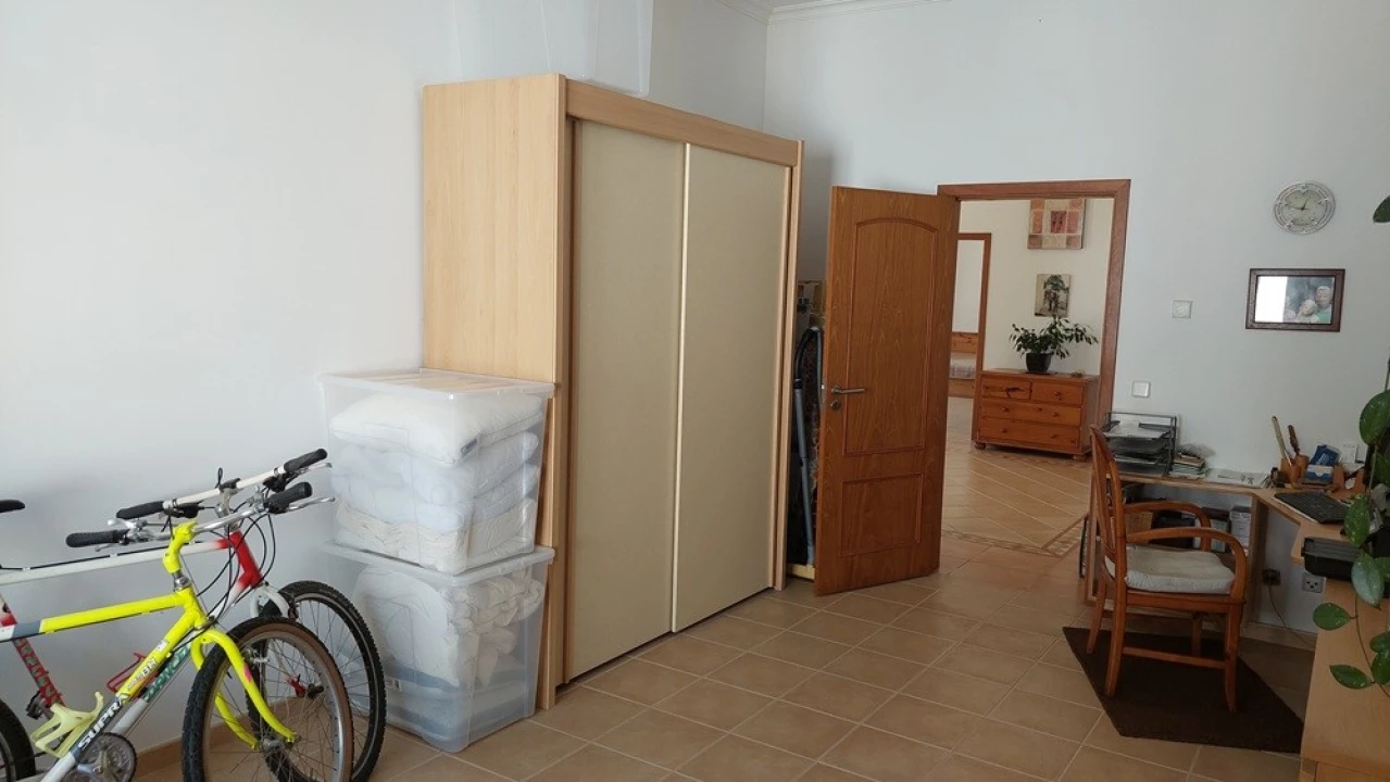 Moradia T4 para Venda em Coimbrão Foto 21