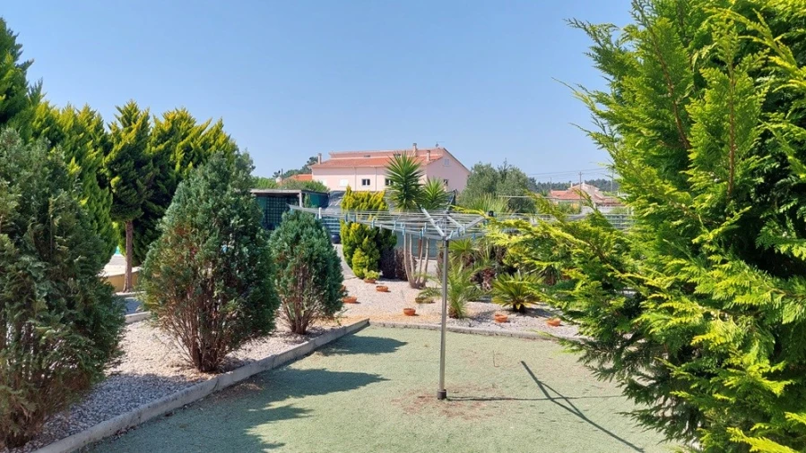 Moradia T4 para Venda em Coimbrão Foto 38