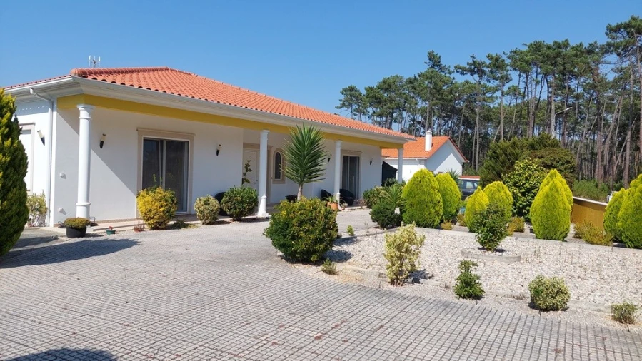 Moradia T4 para Venda em Coimbrão Foto 40