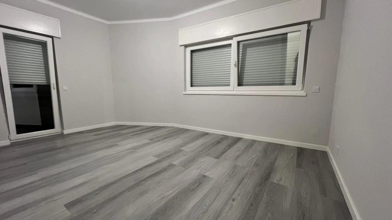 Apartamento T3 para Venda em Portimão Foto 9