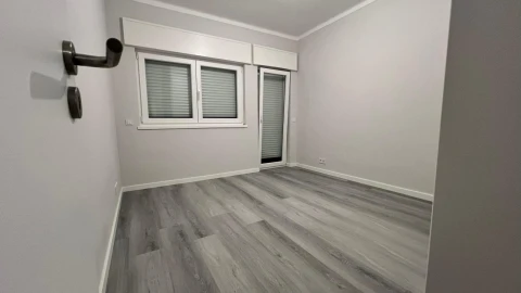 Apartamento T3 para Venda em Portimão