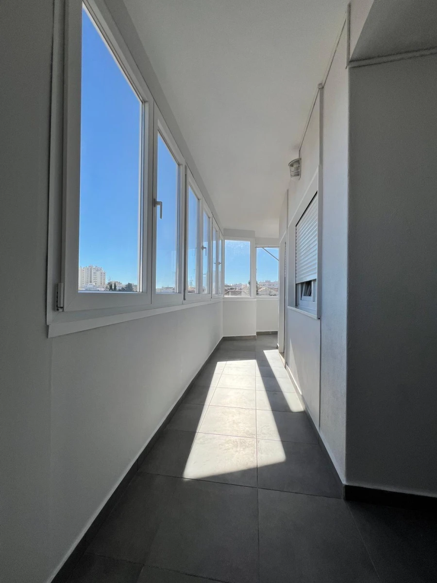 Apartamento T3 para Venda em Portimão Foto 19