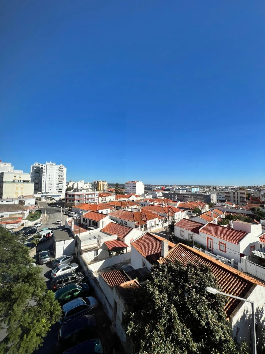 Apartamento T3 para Venda em Portimão Foto 30
