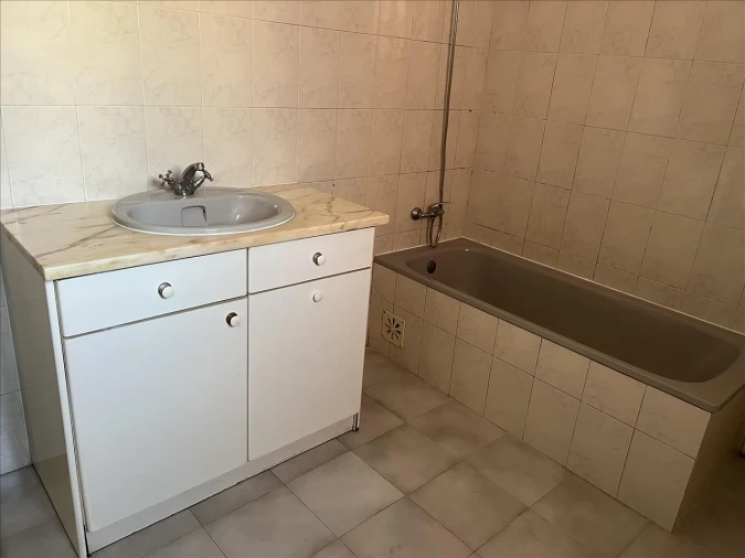 Apartamento T2 para Venda em Cacém e São Marcos Foto 15