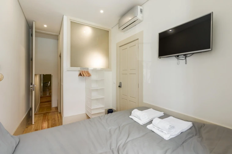 Apartamento T1 para Venda em Cedofeita, Santo Ildefonso, Sé, Miragaia, São Nicolau e Vitória Foto 4