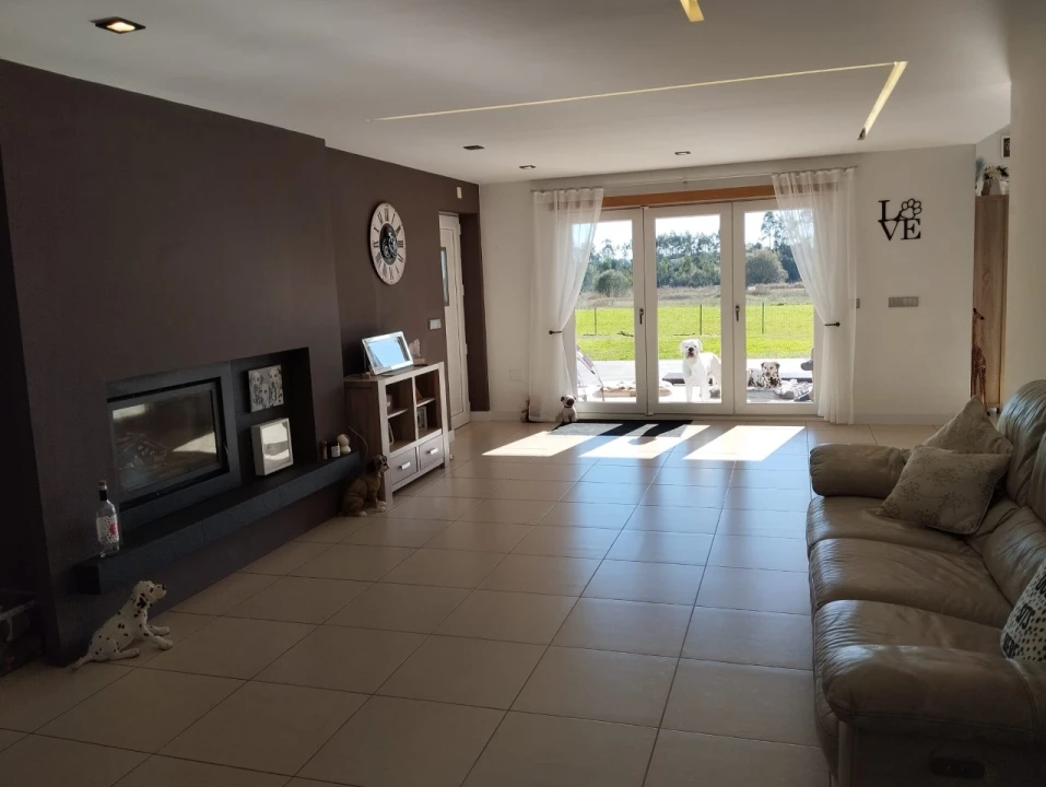 Moradia T3 para Venda em Monte Redondo e Carreira Foto 5