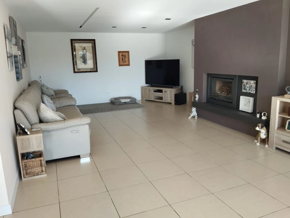 Moradia T3 para Venda em Monte Redondo e Carreira Foto 8