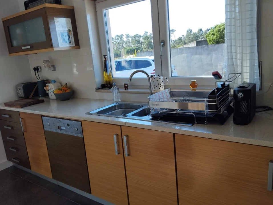 Moradia T3 para Venda em Monte Redondo e Carreira Foto 18