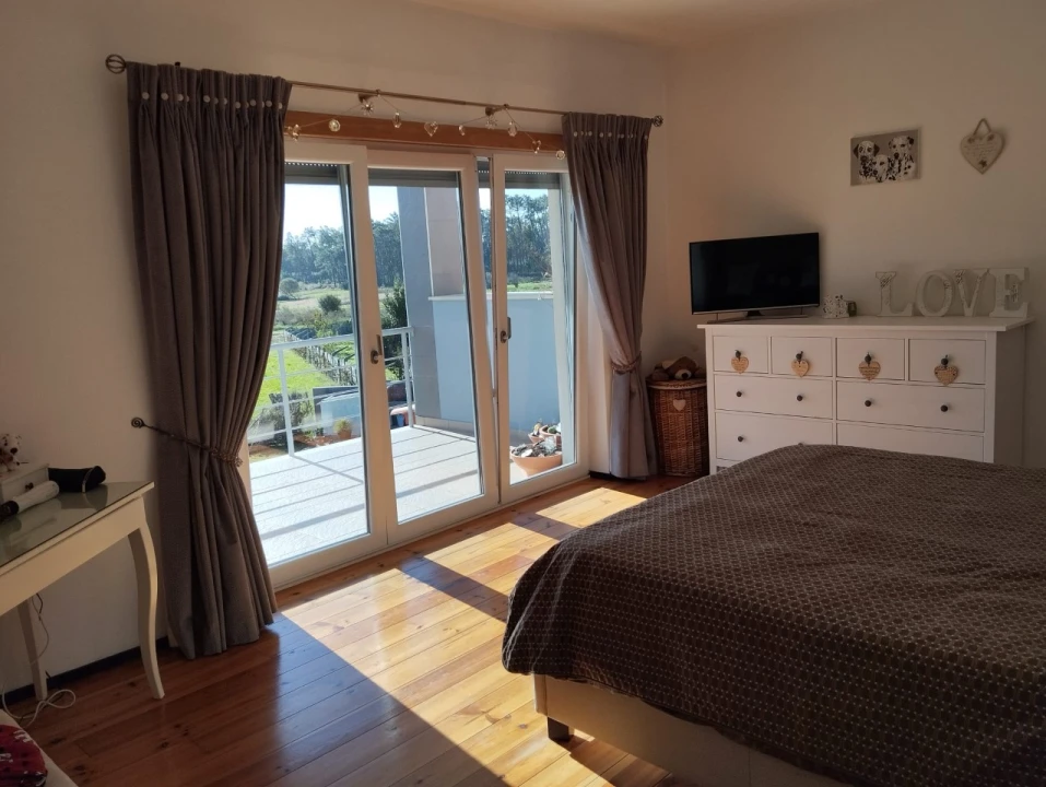 Moradia T3 para Venda em Monte Redondo e Carreira Foto 36