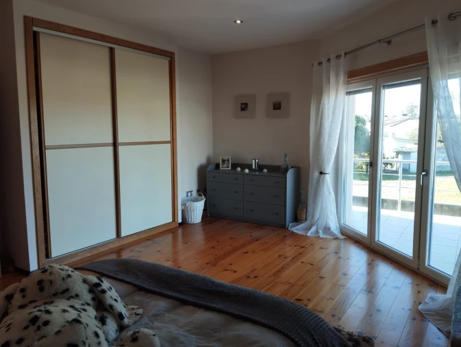 Moradia T3 para Venda em Monte Redondo e Carreira Foto 48