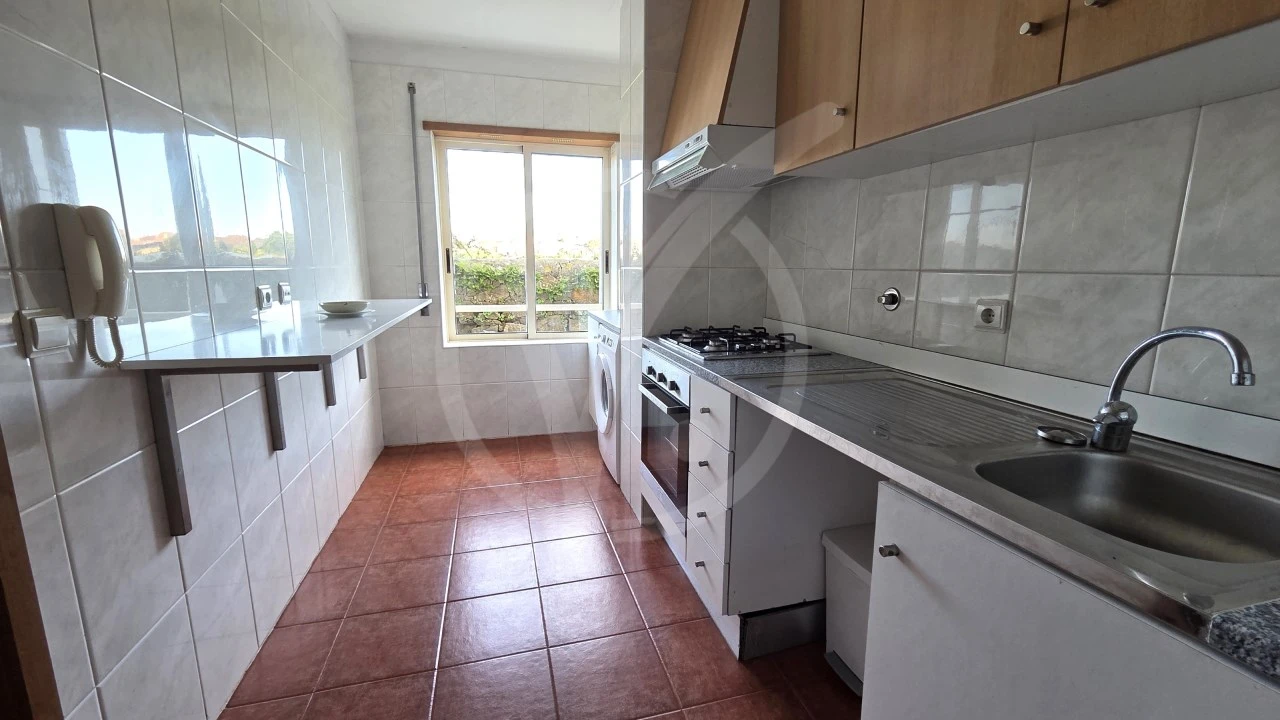 Apartamento T2 para Venda em Aver-O-Mar, Amorim e Terroso Foto 3
