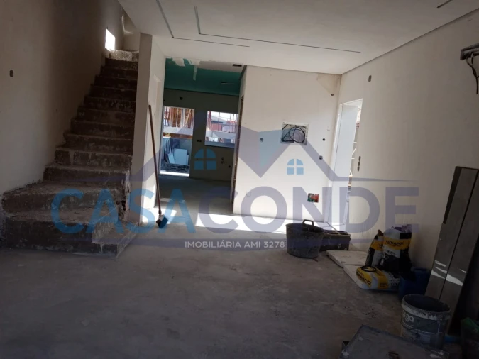 Moradia T3 para Venda em Quinta do Conde Foto 3