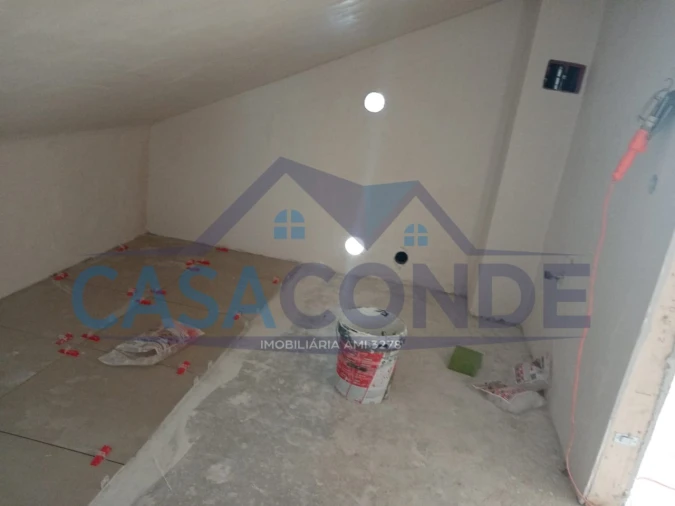 Moradia T3 para Venda em Quinta do Conde Foto 10