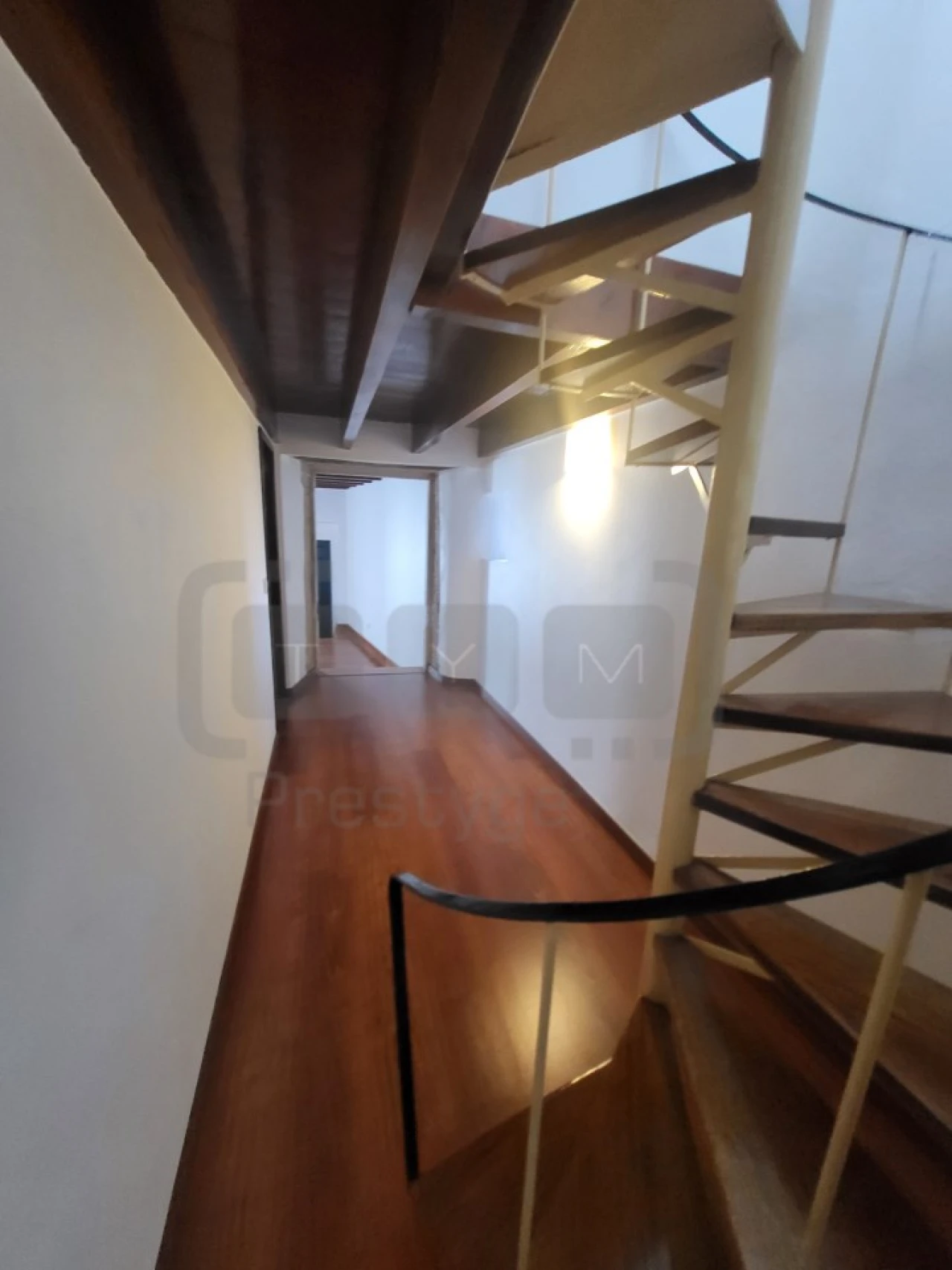 Moradia T2 para Venda em Além da Ribeira e Pedreira Foto 12