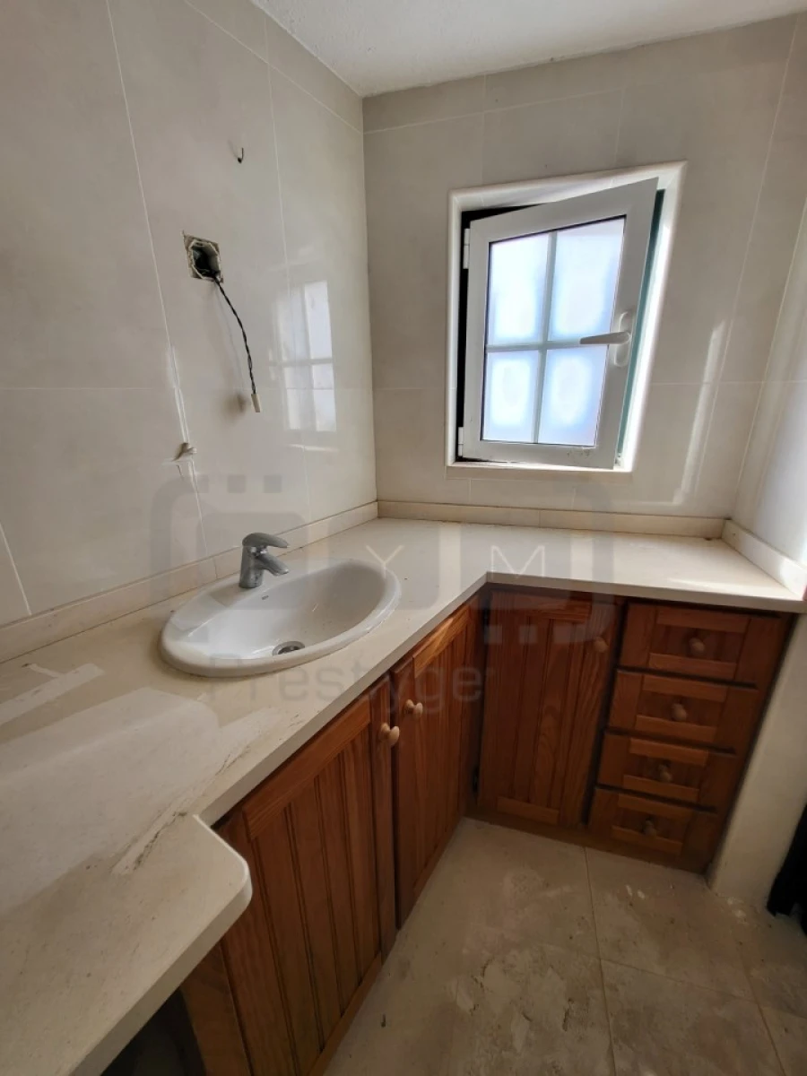 Moradia T2 para Venda em Além da Ribeira e Pedreira Foto 10