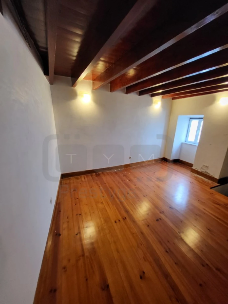 Moradia T2 para Venda em Além da Ribeira e Pedreira Foto 16