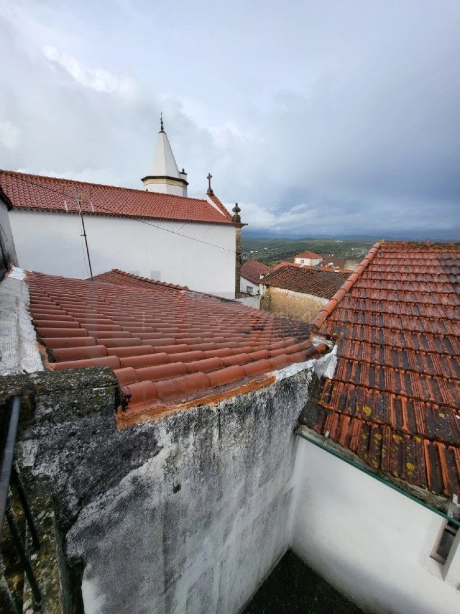 Moradia T2 para Venda em Além da Ribeira e Pedreira Foto 23